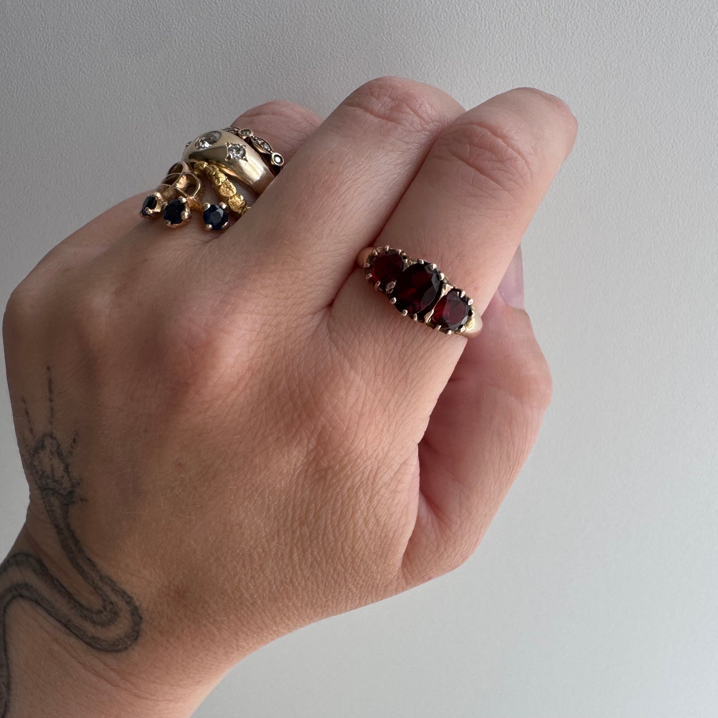 V I N T A G E // three stone boat / 9k and garnet glass five stone victorian style ring / size 7