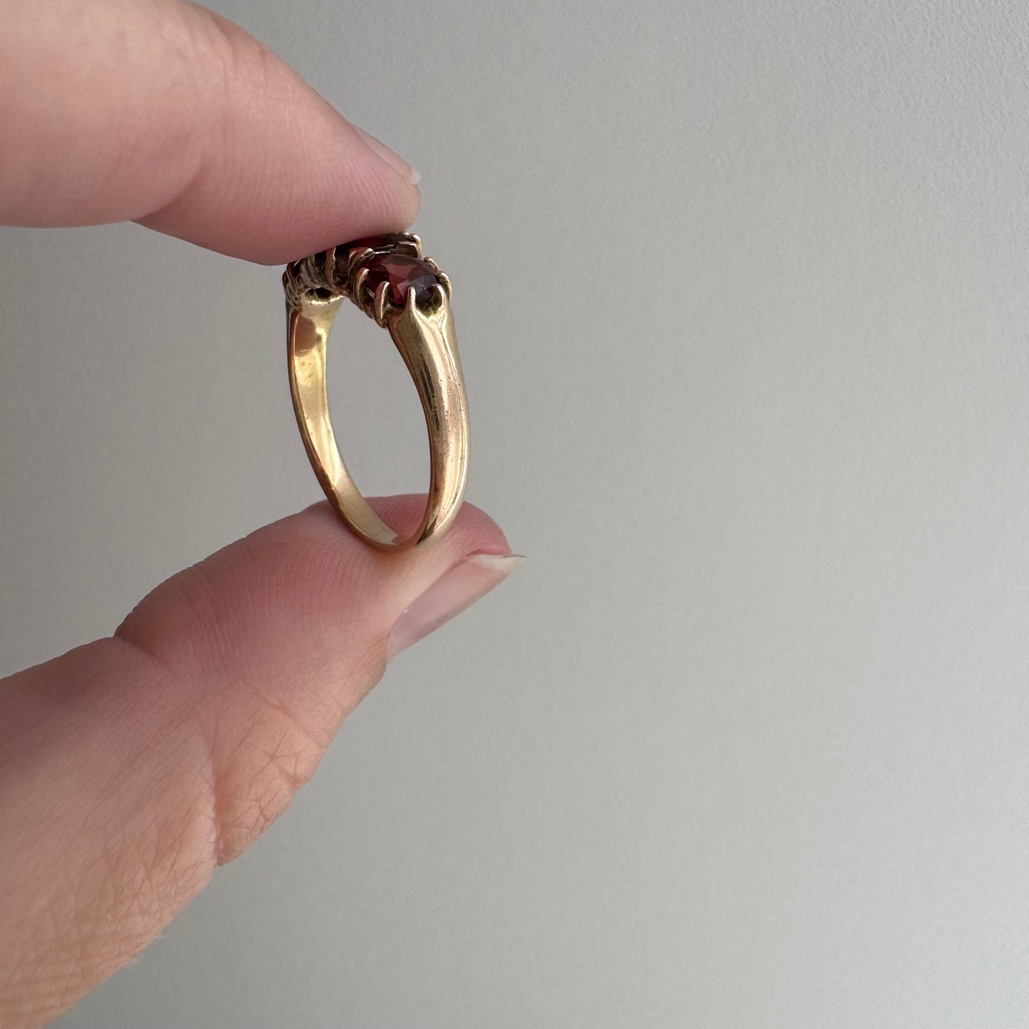 V I N T A G E // three stone boat / 9k and garnet glass five stone victorian style ring / size 7