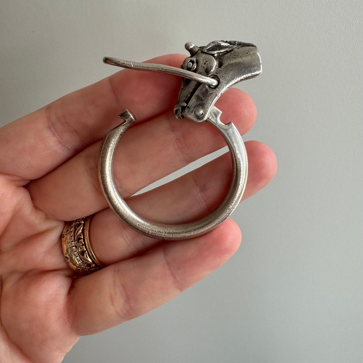 V I N T A G E // equine possibilities / sterling silver horse connector / a clasp or connector