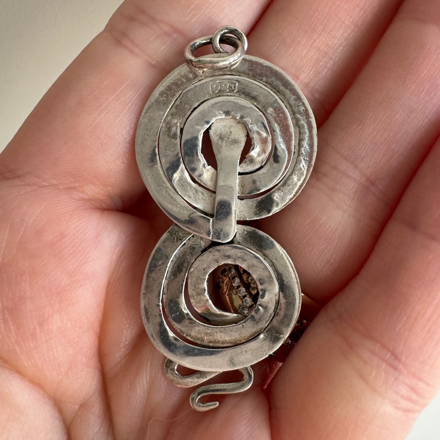 V I N T A G E // figure 8 snake / sterling silver infinite figure eight snake / a pendant