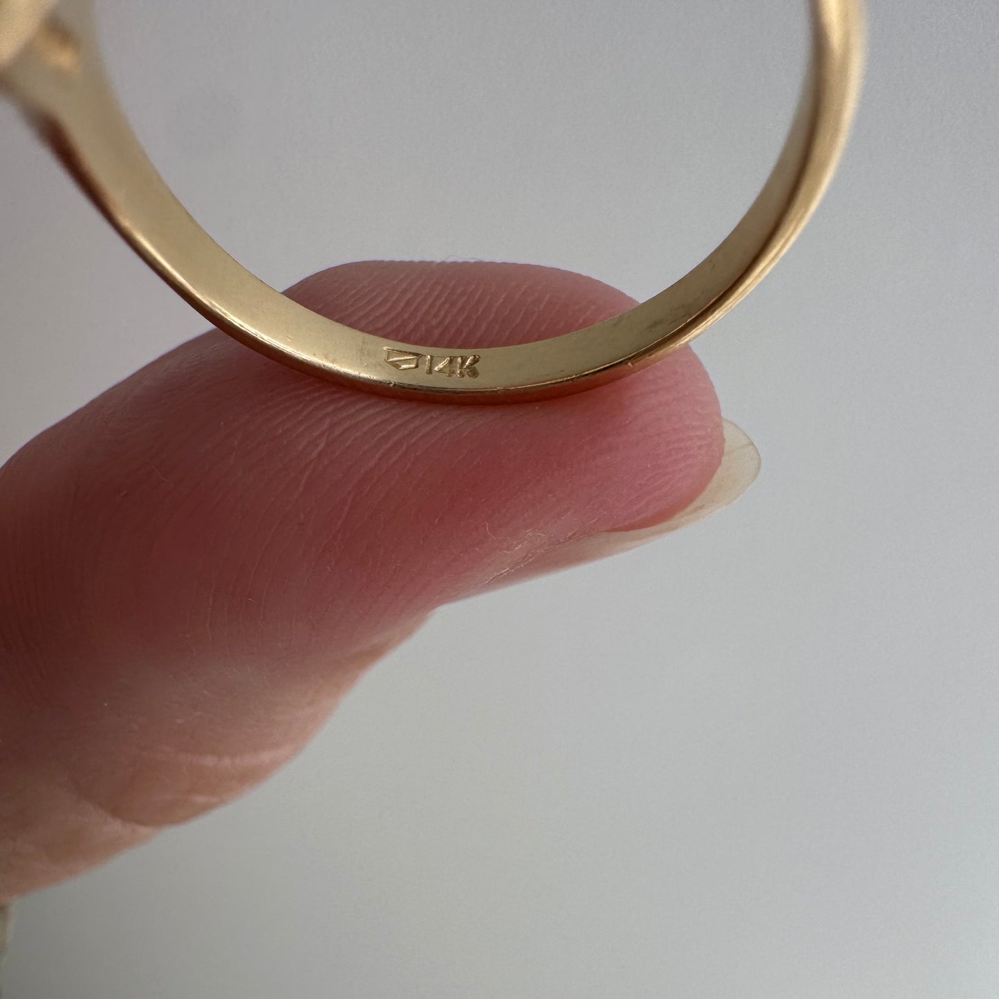 V I N T A G E // this way / 14k diamond and tear drop ruby chevron stacking ring / size 5.75