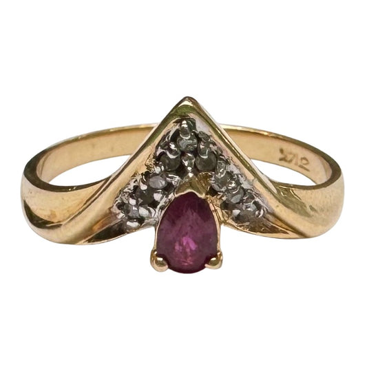 V I N T A G E // this way / 14k diamond and tear drop ruby chevron stacking ring / size 5.75