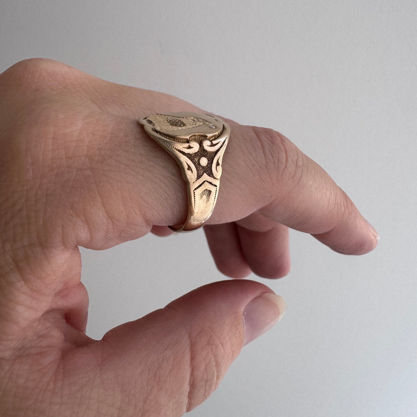 reimagined A N T I Q U E // treasure seeker / 10k rosy gold OB signet with new crow engraving / size 9.5