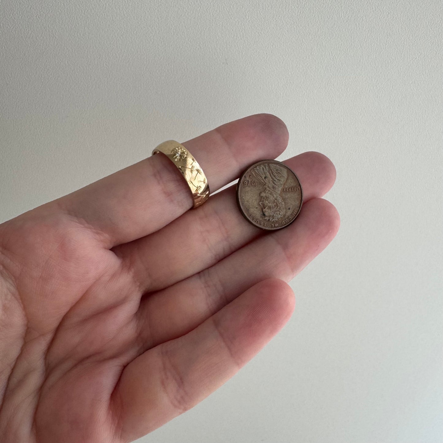 reimagined V I N T A G E // wind blown / 10k yellow gold 5mm band with diamond and wind-blown dandelion seeds / size 6.25 to 6.75