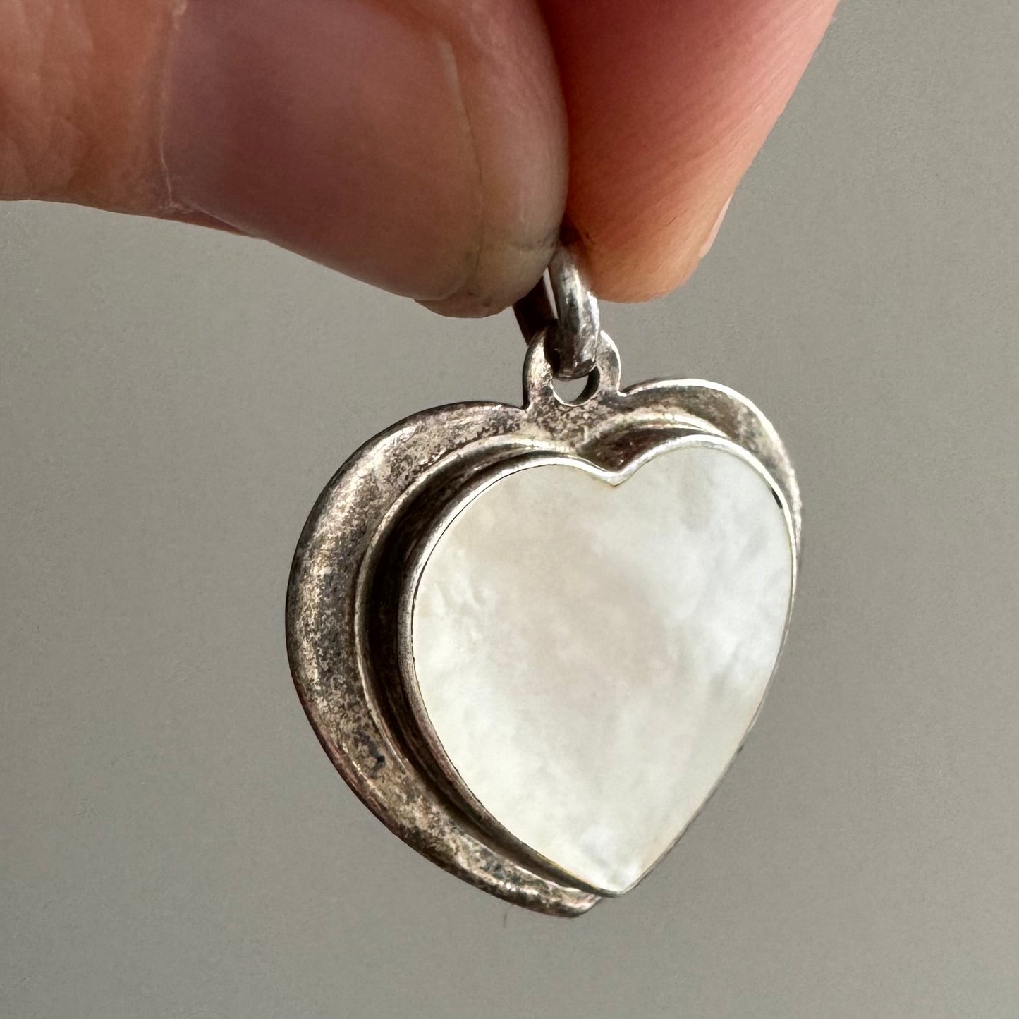 V I N T A G E // shimmery shiny mother of pearl and sterling silver heart pendant