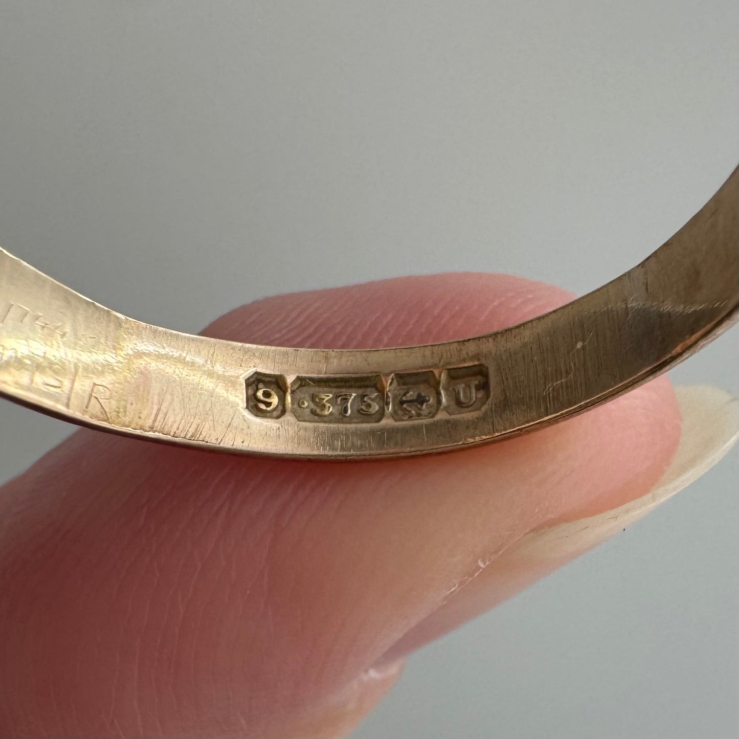 reimagined V I N T A G E // intuitive guide / 9k rosy yellow signet with a newly engraved bat / size 9.5