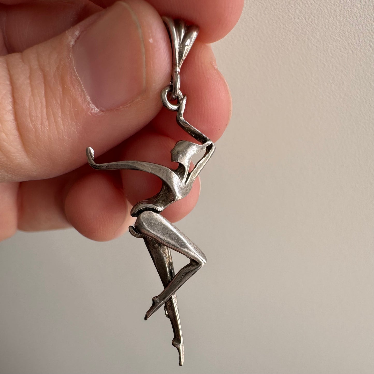 V I N T A G E // ready to dance / sterling silver articulated dancer pendant