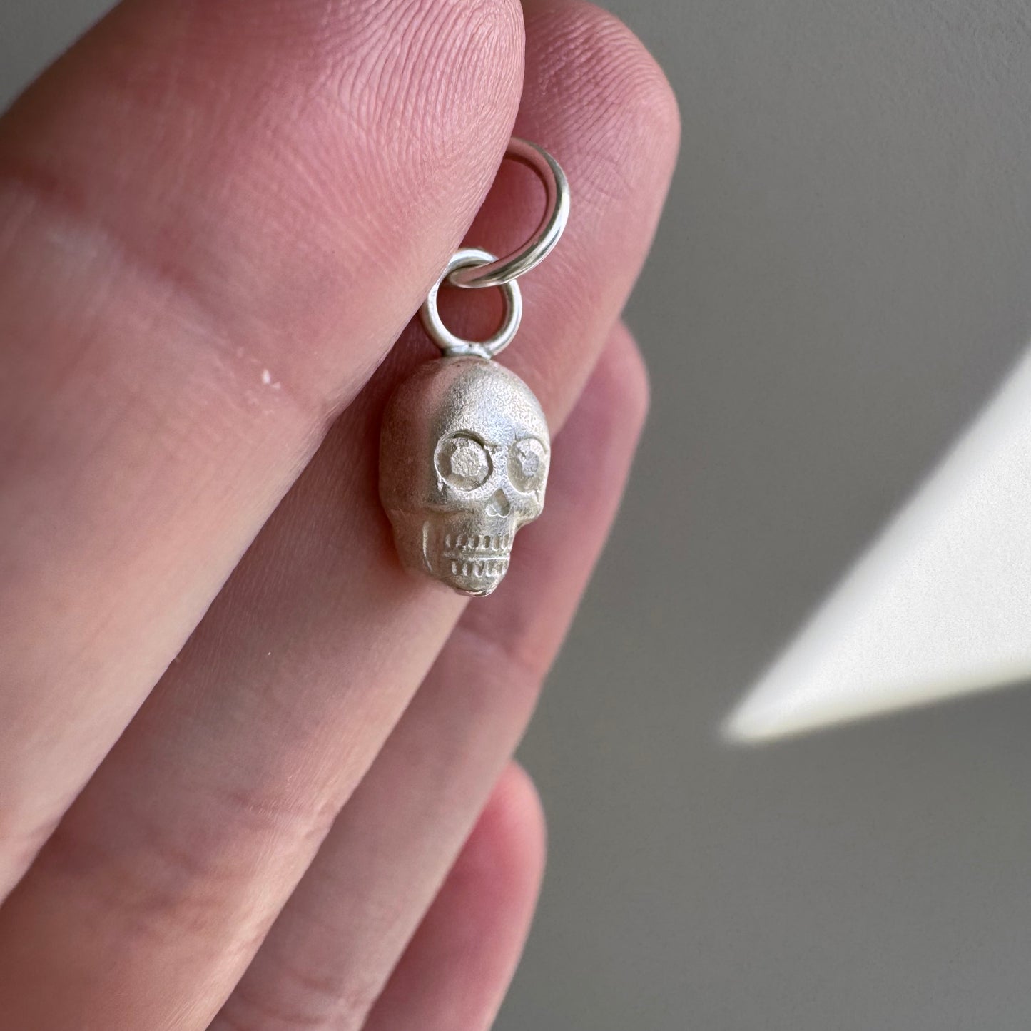 N E W // memento mori grin / sterling silver dainty skull pendant or charm