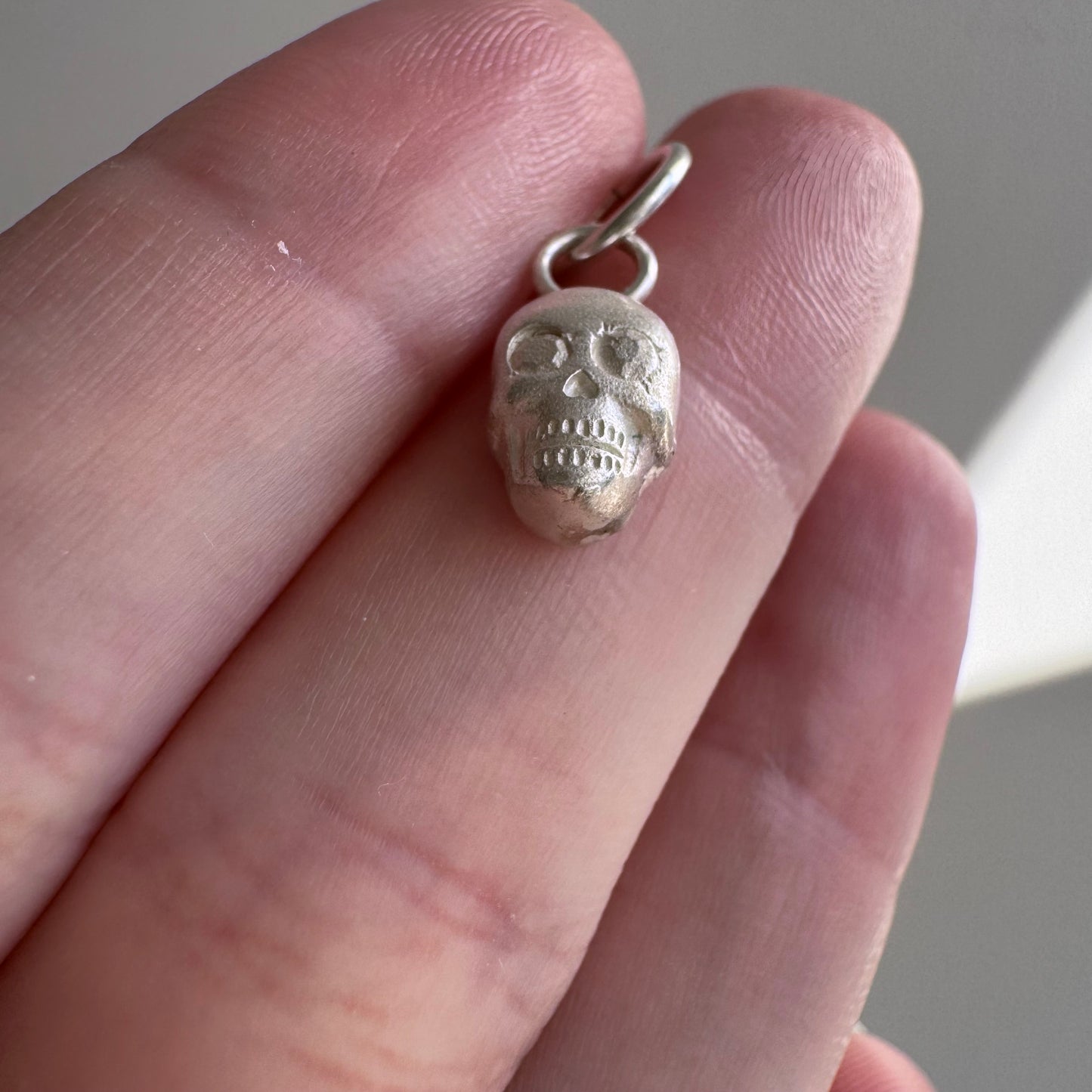 N E W // memento mori grin / sterling silver dainty skull pendant or charm