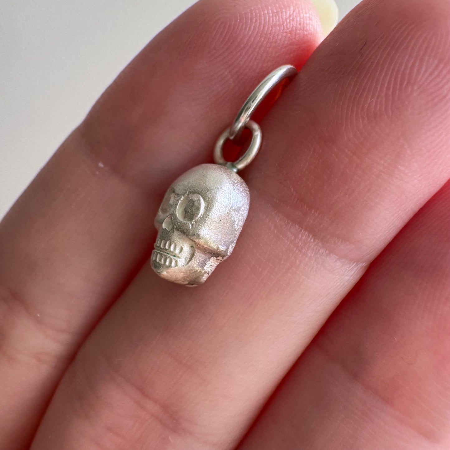 N E W // memento mori grin / sterling silver dainty skull pendant or charm