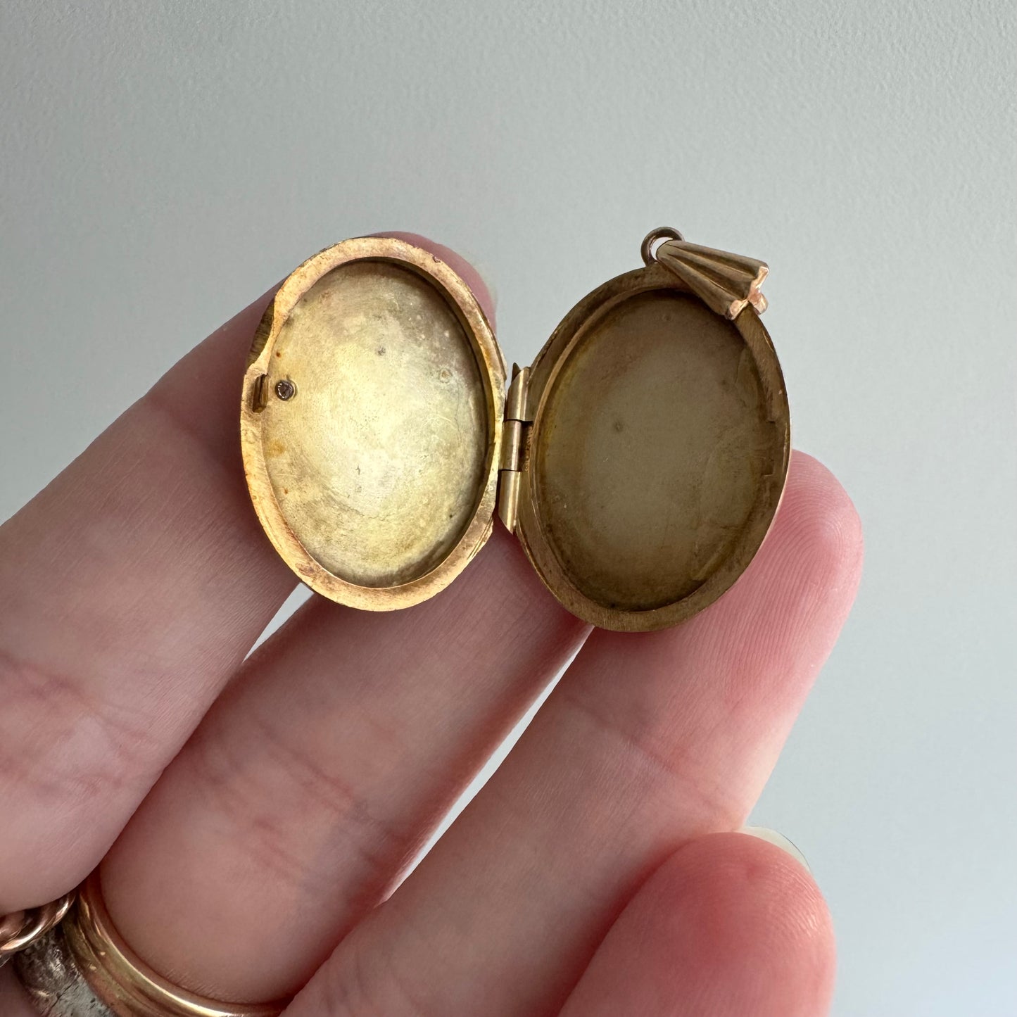 reimagined V I N T A G E // treasure seeker / 9k rosy gold oval locket with new crow engraving / a pendant