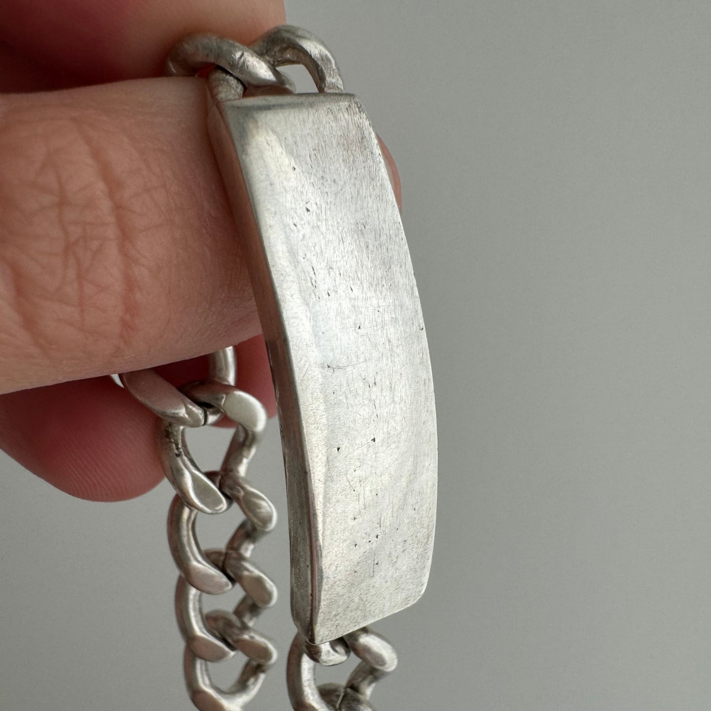 V I N T A G E // timeless ID / sterling silver curb chain ID bracelet / 8.5", 42.8g