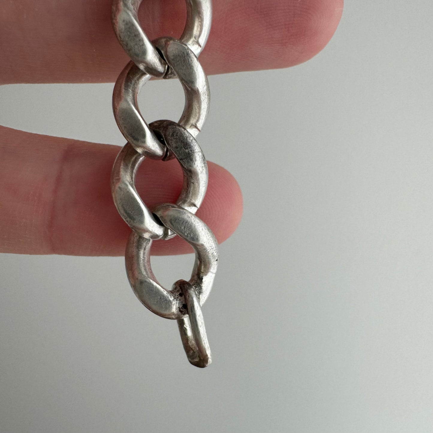 V I N T A G E // timeless ID / sterling silver curb chain ID bracelet / 8.5", 42.8g