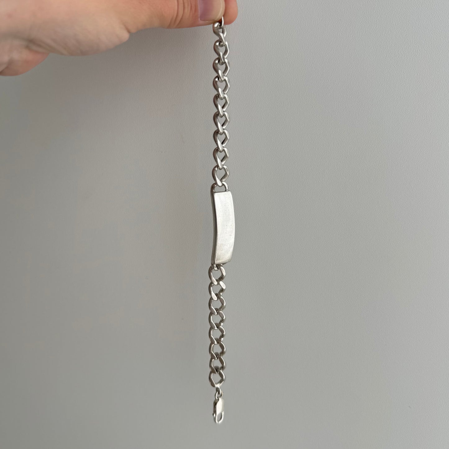V I N T A G E // timeless ID / sterling silver curb chain ID bracelet / 8.5", 42.8g