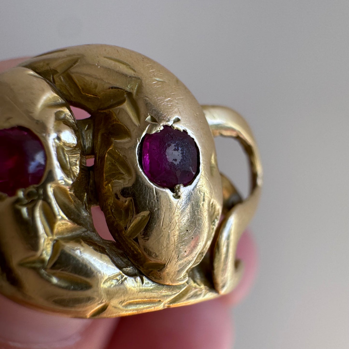 A N T I Q U E // ruby sisters / 18k gold double serpent ring with worn rubies / size 10.5