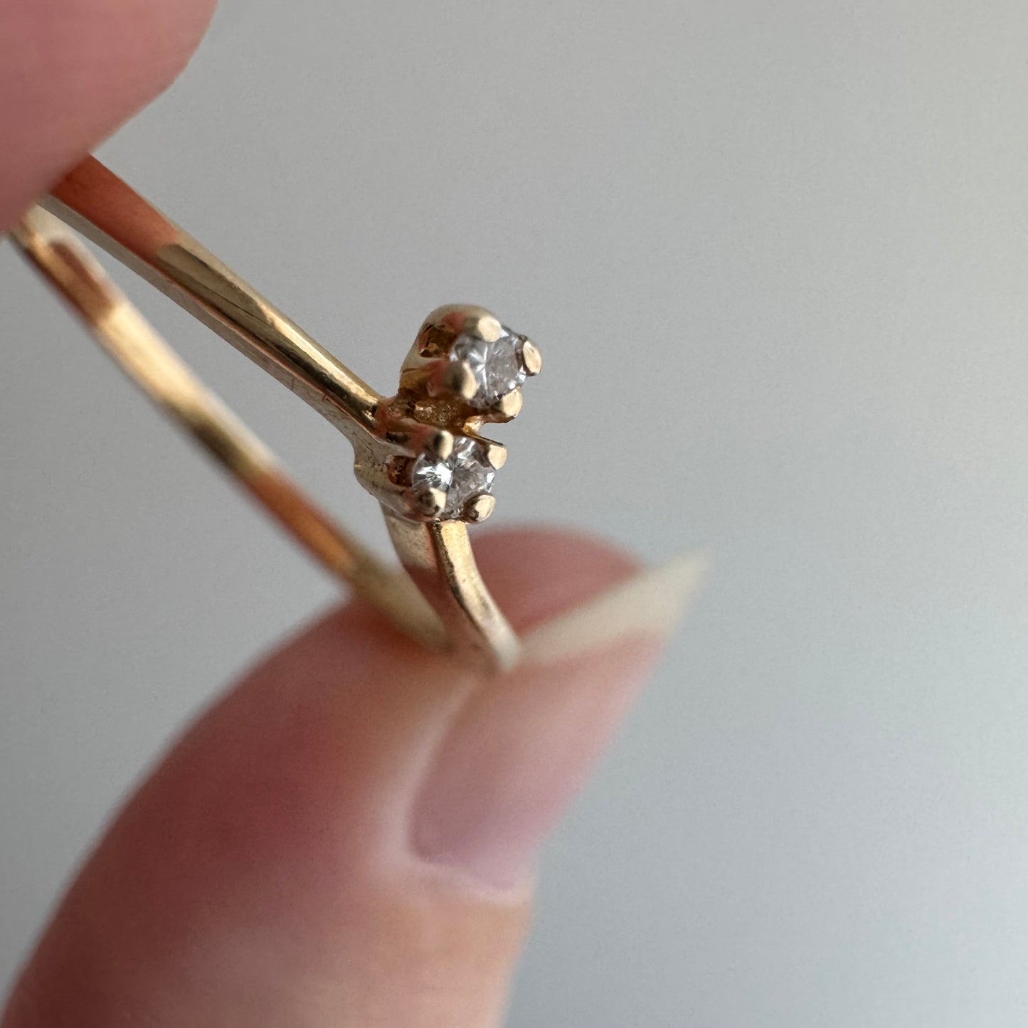 E S T A T E // helpful stacker / 14k Exquisite toi et moi chevron curved diamond stacking band / size 6.25