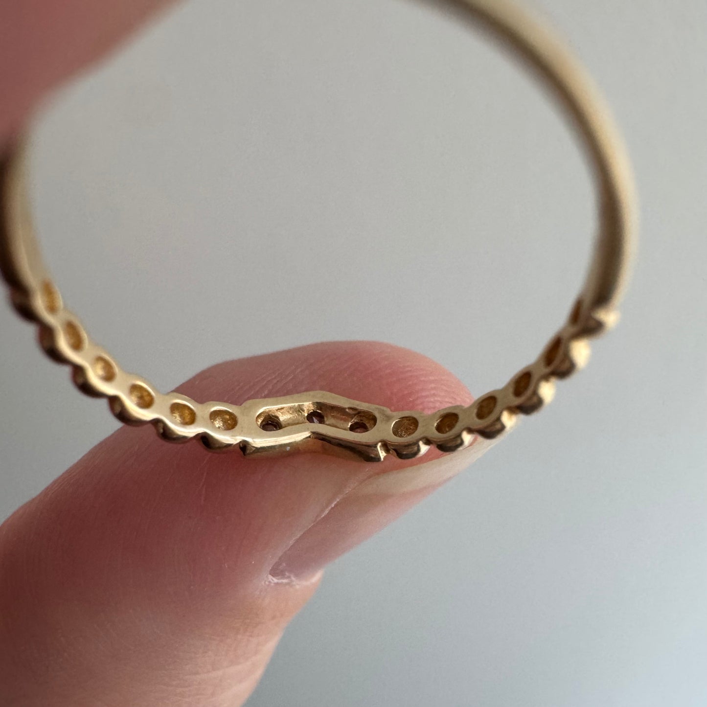 E S T A T E // helpful stacker / 14k ball ribbed chevron curved diamond trilogy stacking band / size 6.5