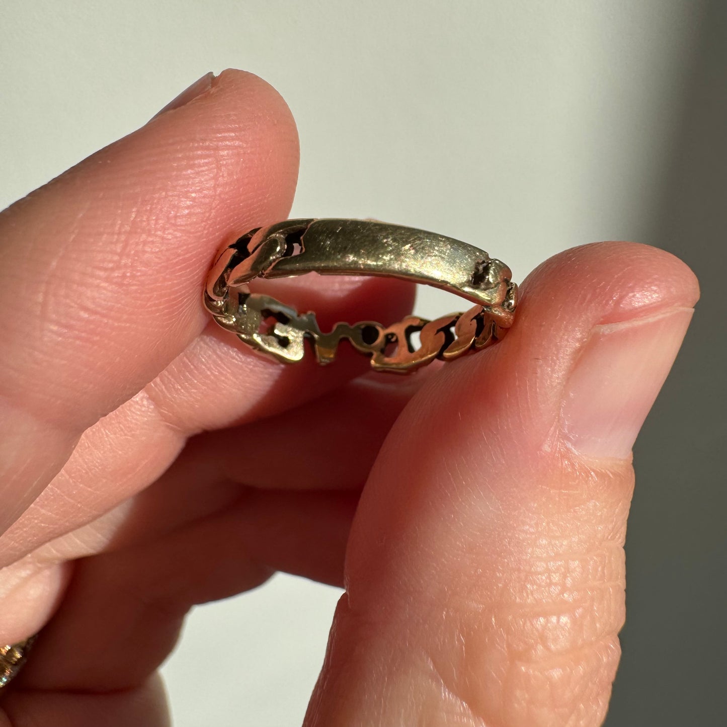 V I N T A G E // 1970s love / 10k yellow gold LOVE curb ring / size 4.25