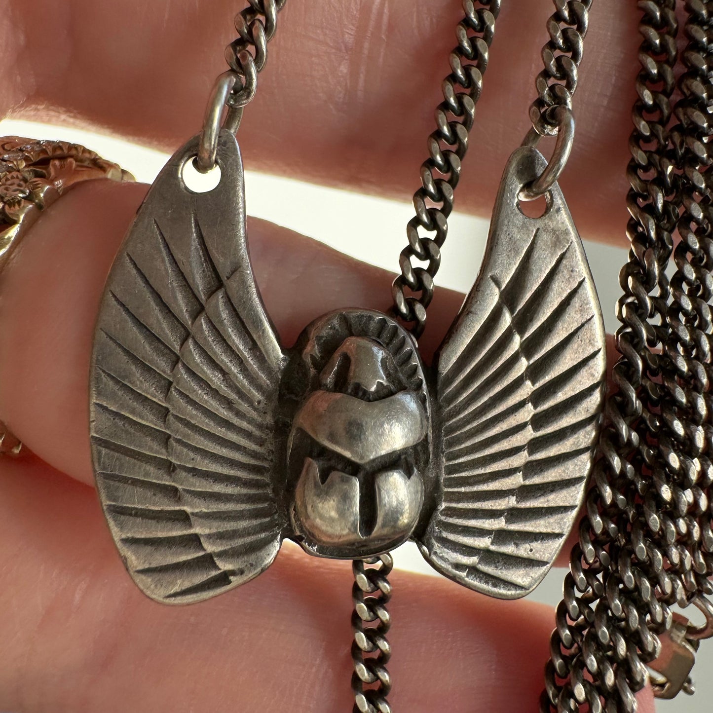 V I N T A G E // sacred beetle / sterling silver scarab in flight necklace / 22.5"