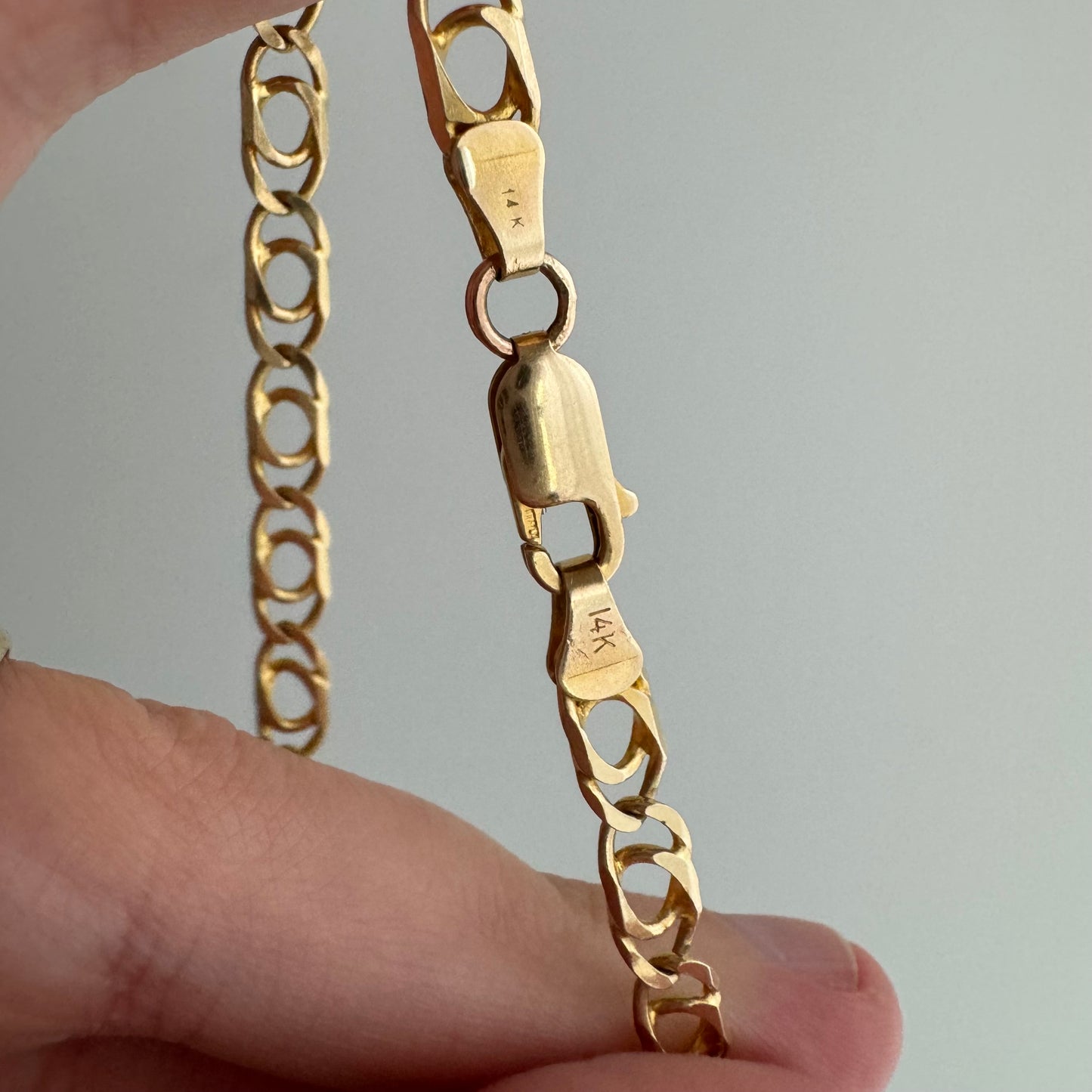 V I N T A G E // string of eyes / 14k yellow gold / just over 20.25", 13.1g