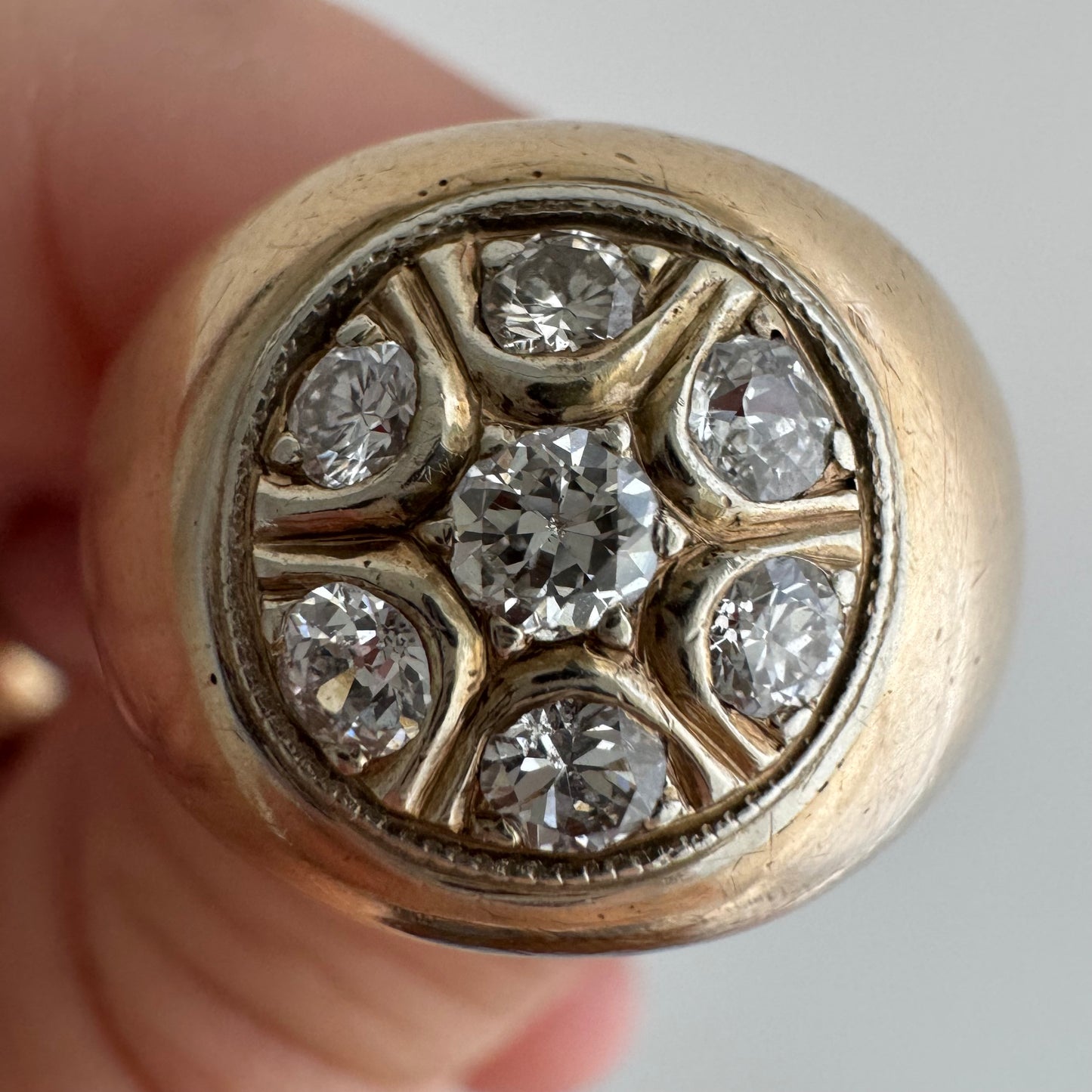 V I N T A G E // star sphere / 10k gold and diamond atomic era starburst cluster dome / size 7.75+, 6.2g