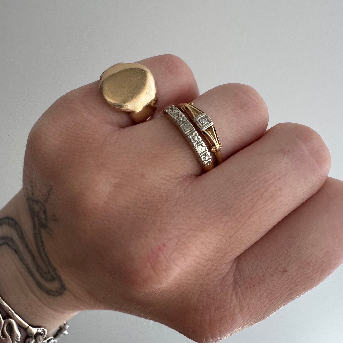 V I N T A G E / stretched eye / 14k and diamond art deco style solitaire stacking band / size 6.25