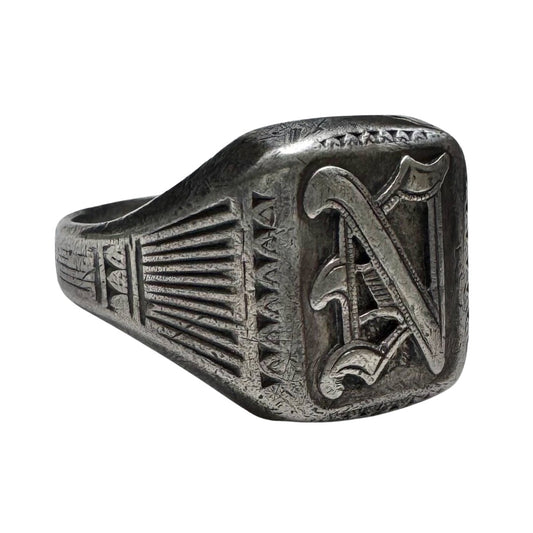 V I N T A G E // N / sterling silver initial N signet ring / size 10.5