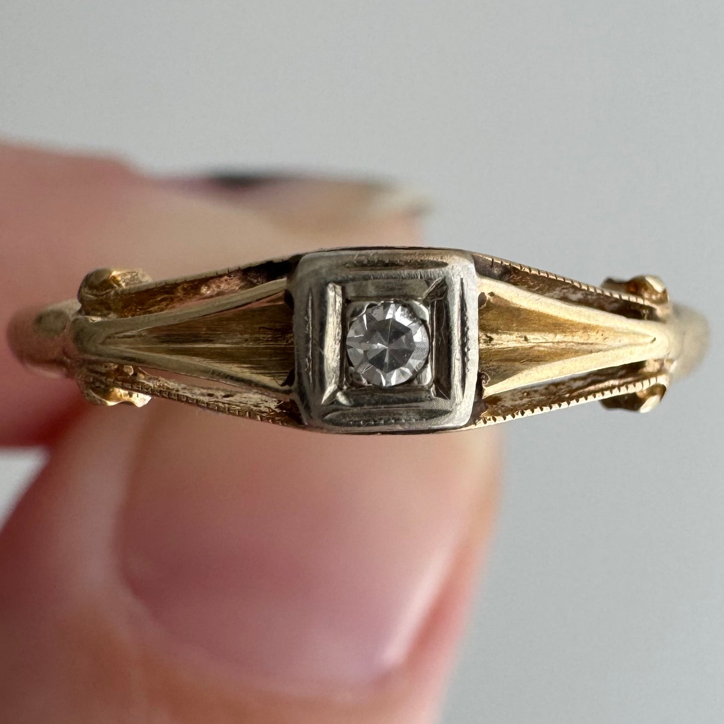 V I N T A G E / stretched eye / 14k and diamond art deco style solitaire stacking band / size 6.25
