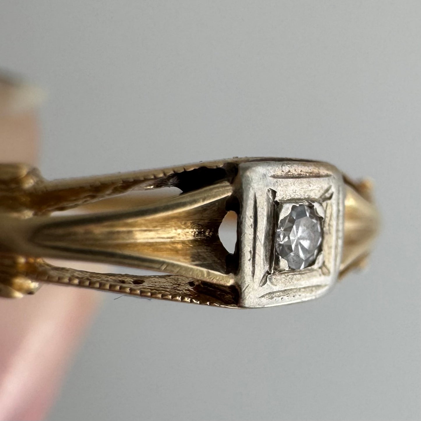 V I N T A G E / stretched eye / 14k and diamond art deco style solitaire stacking band / size 6.25