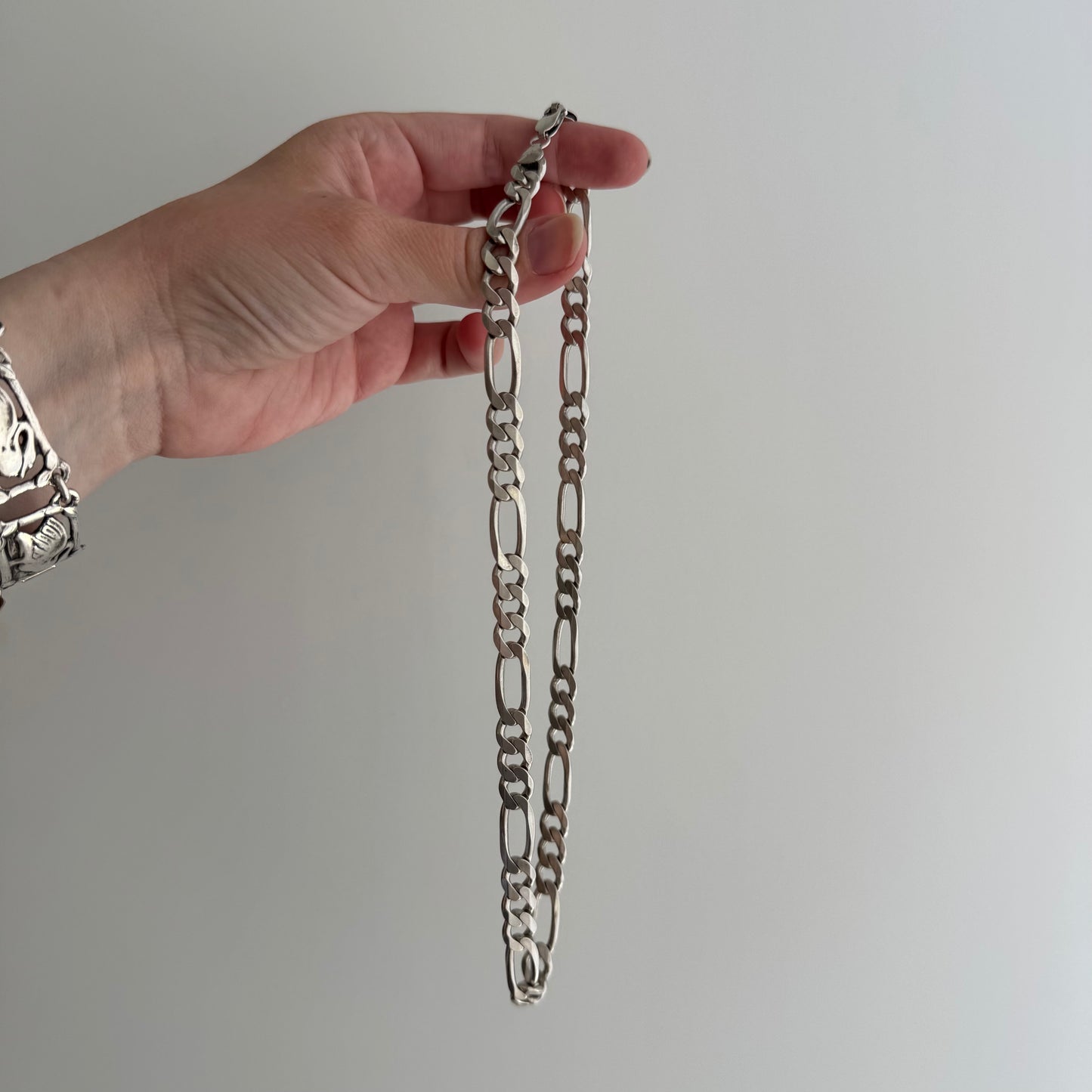 V I N T A G E // three to one  / wide chunky sterling silver figaro chain / 18.5", 42.1g