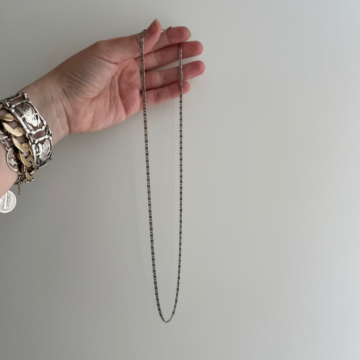 V I N T A G E // starburst layer / sterling silver flat mariner anchor chain with starburst details / 23.5", 5.9g