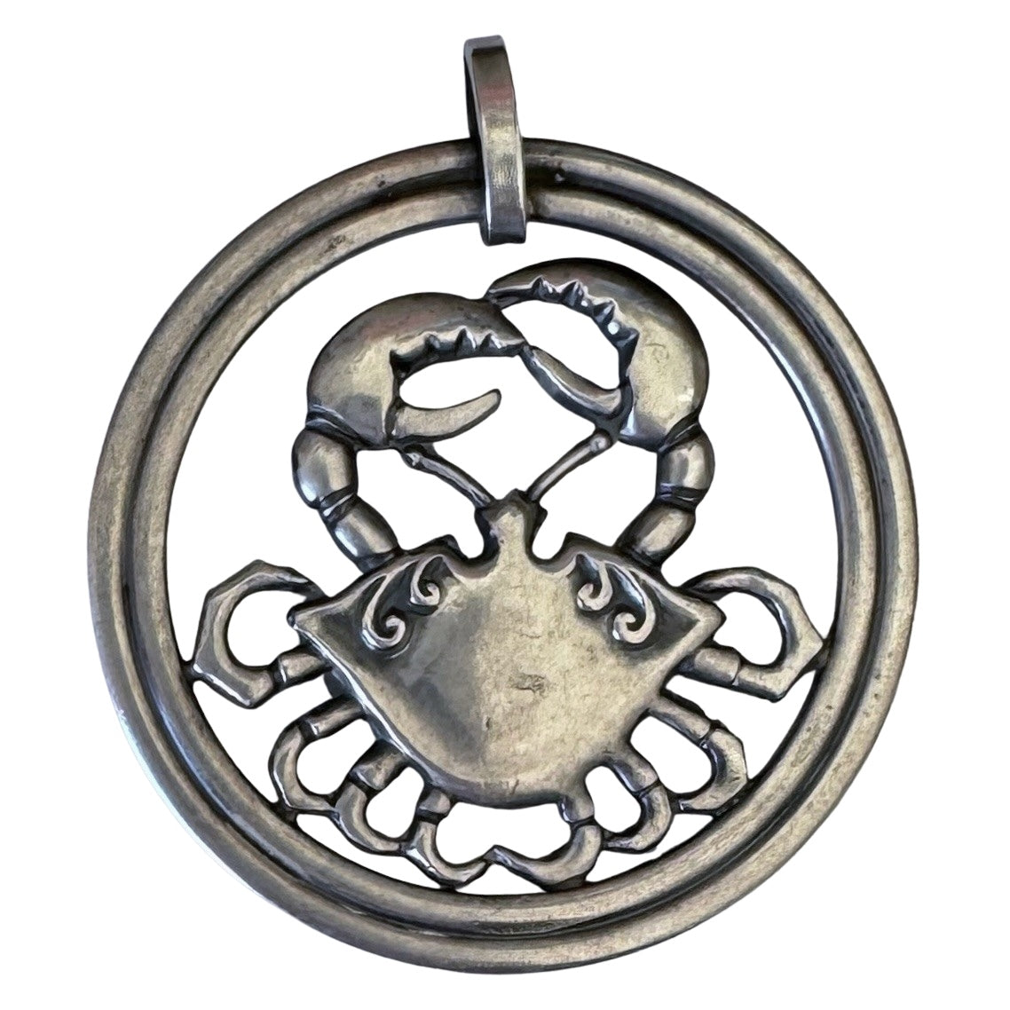 V I N T A G E // Van Dell delight / sterling silver cancer zodiac / a pendant