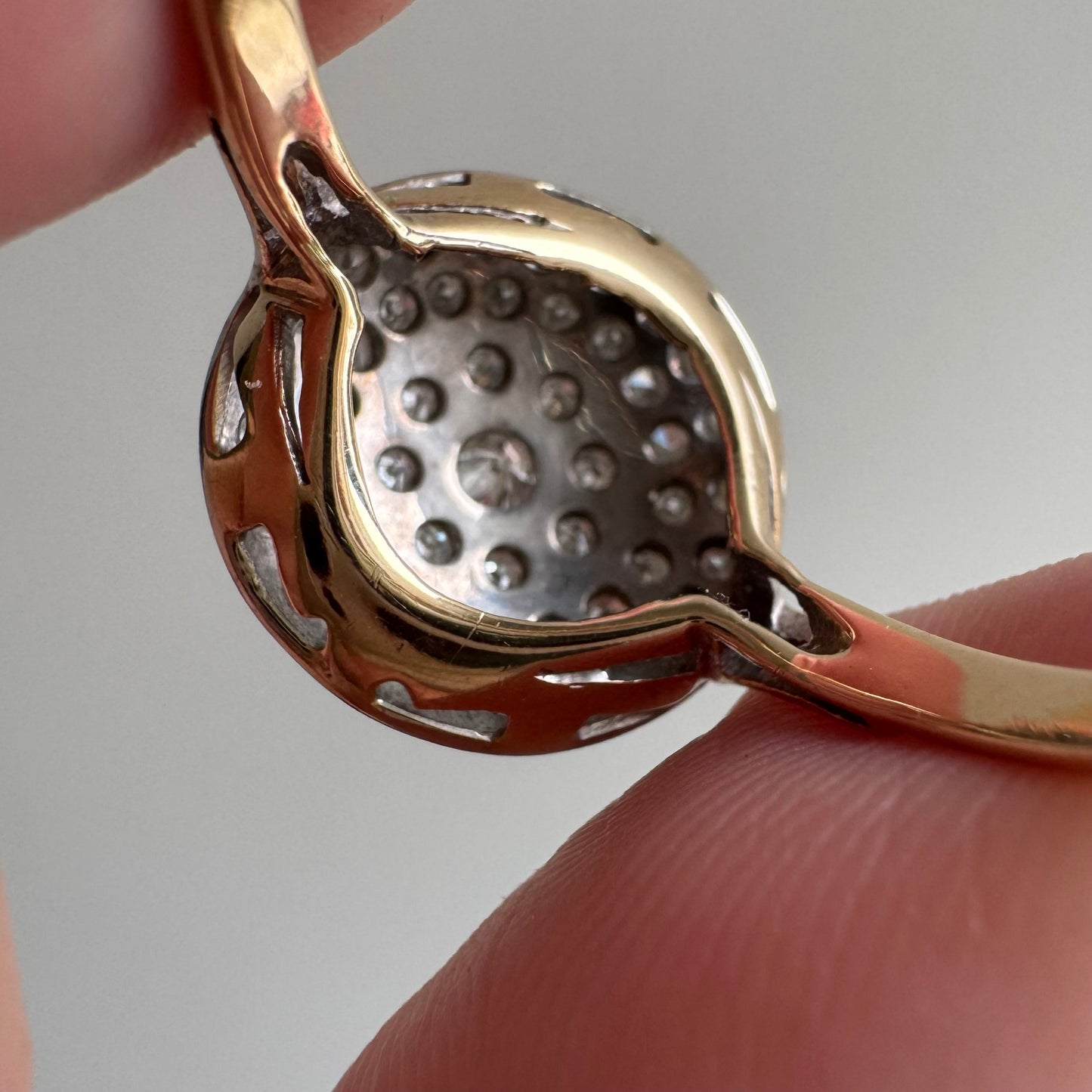 V I N T A G E // moon daisy / 14k yellow and white gold late art deco round concentric circle cluster ring / size 9.25+