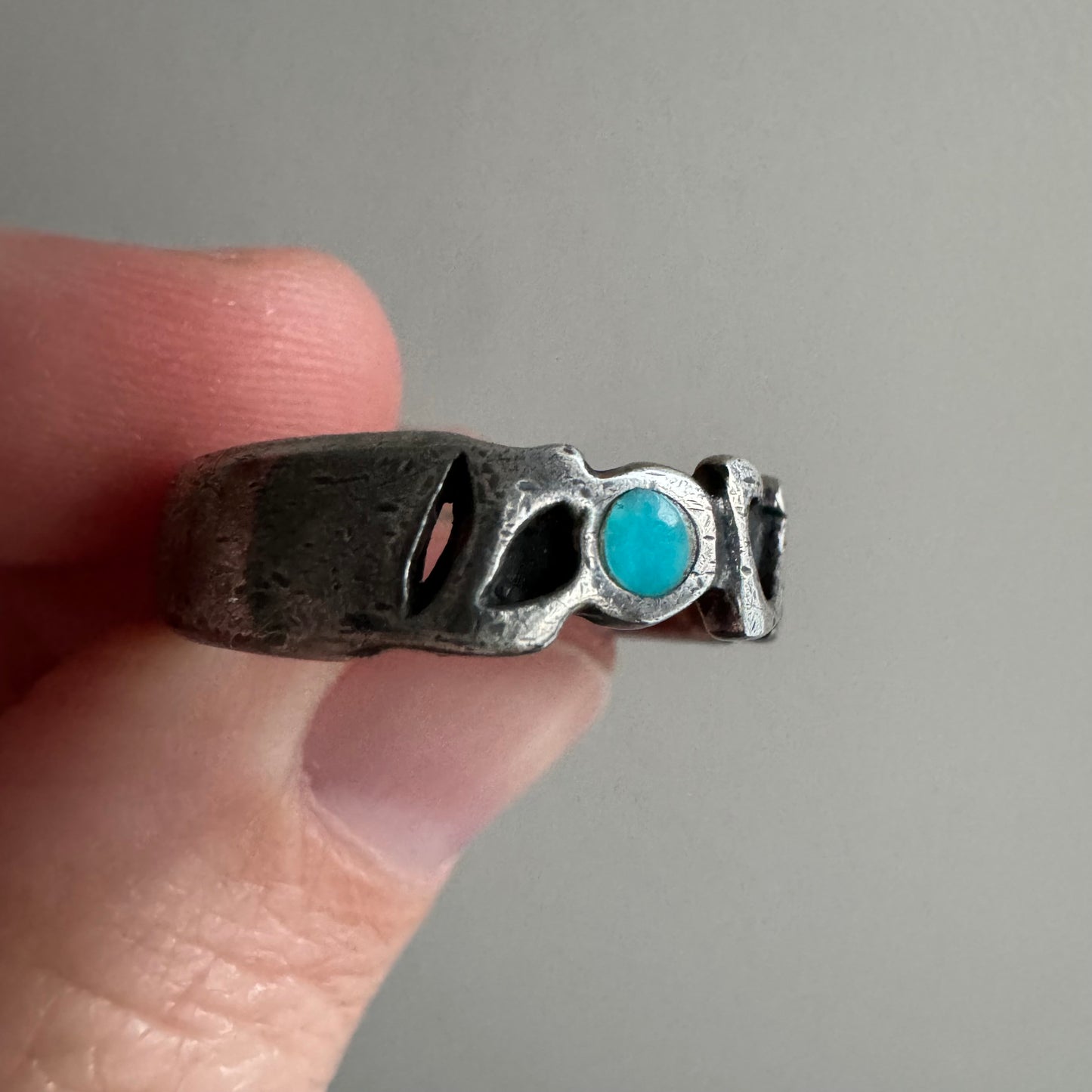 RESERVED V I N T A G E // sturdy LOVE / sterling silver and inlay turquoise LOVE ring / size 7.5