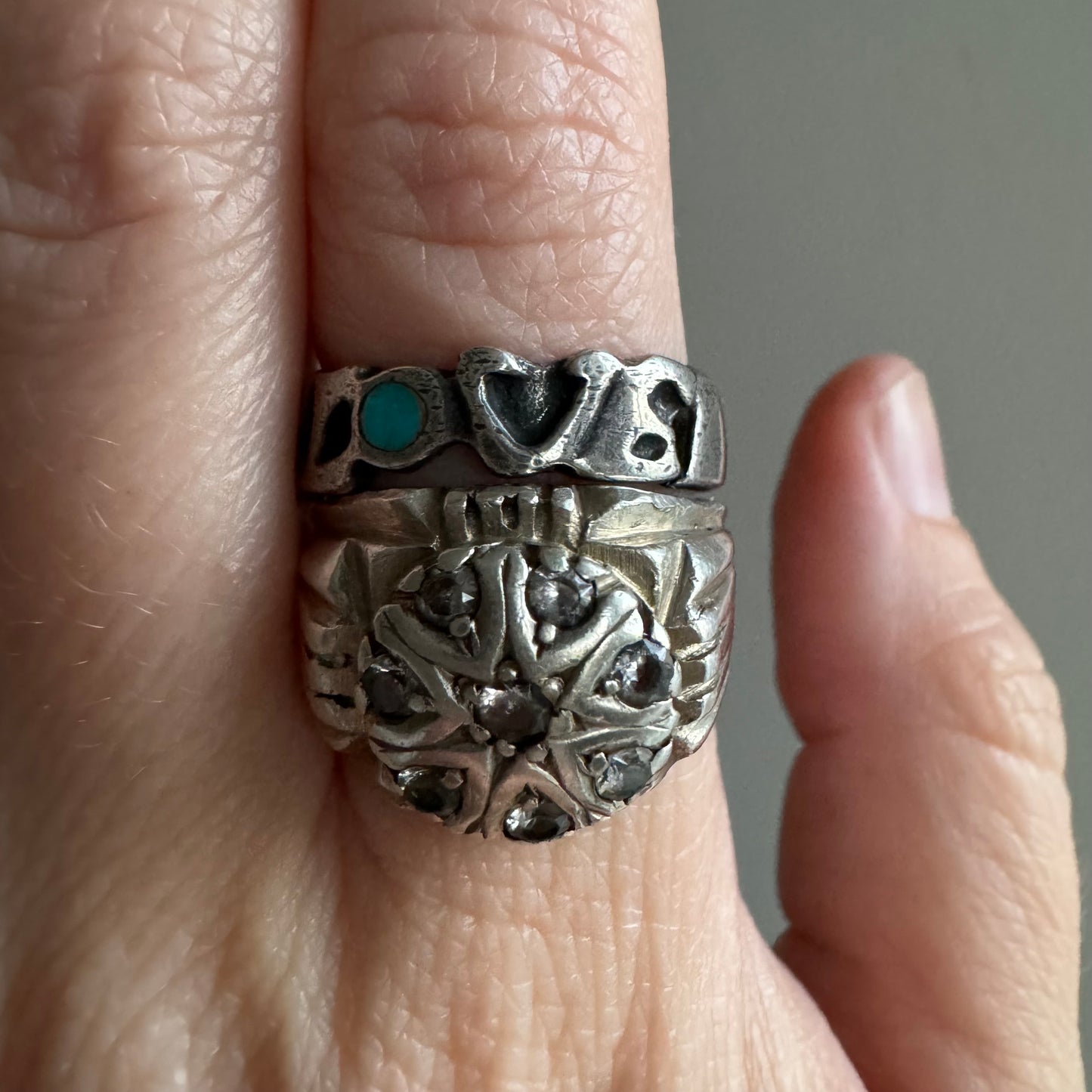 RESERVED V I N T A G E // sturdy LOVE / sterling silver and inlay turquoise LOVE ring / size 7.5