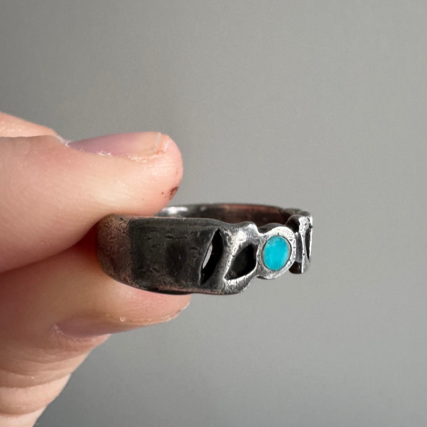 RESERVED V I N T A G E // sturdy LOVE / sterling silver and inlay turquoise LOVE ring / size 7.5