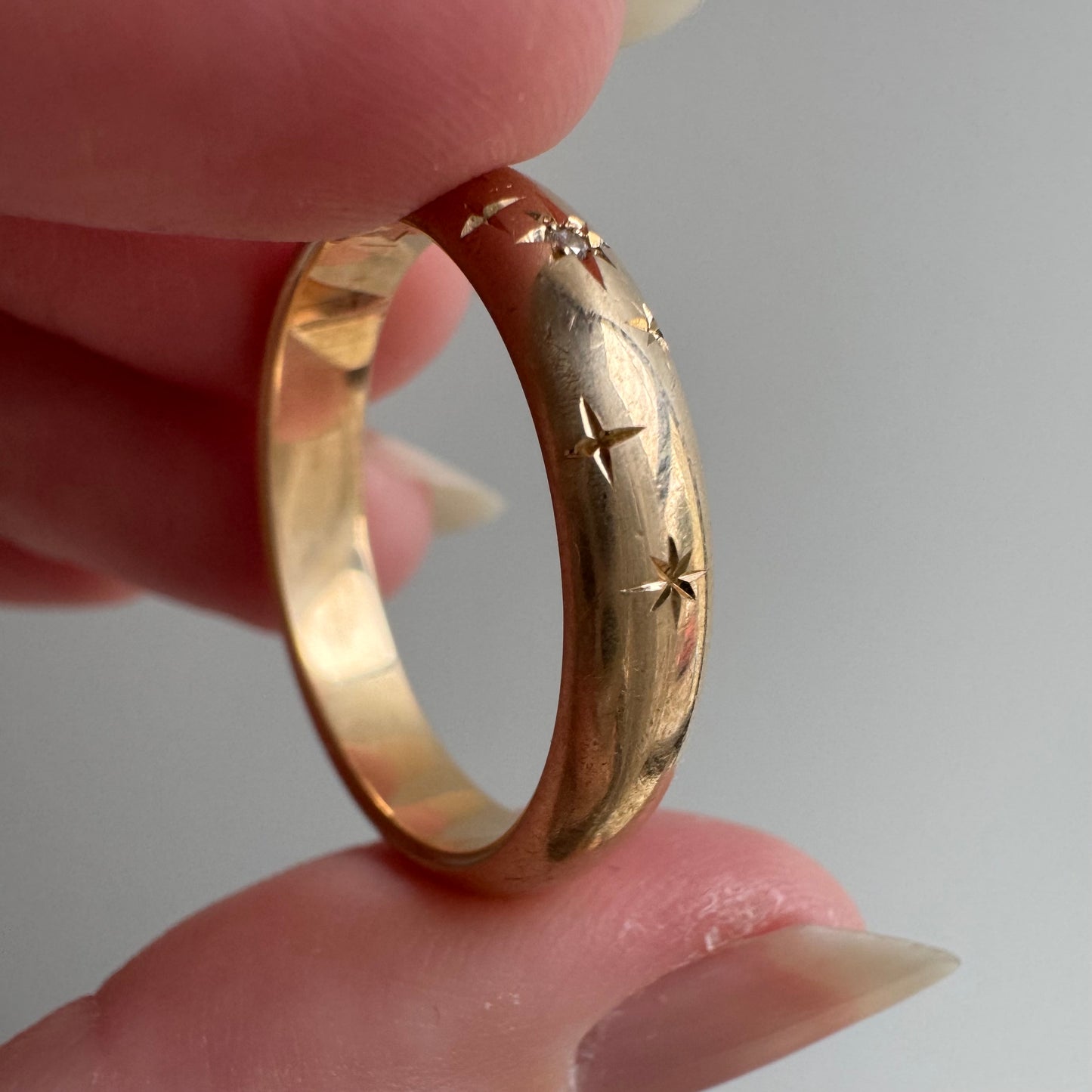 reimagined V I N T A G E // star story / 14k donut band with three new star-set diamonds and engraved starbursts / size 11 to 11.5