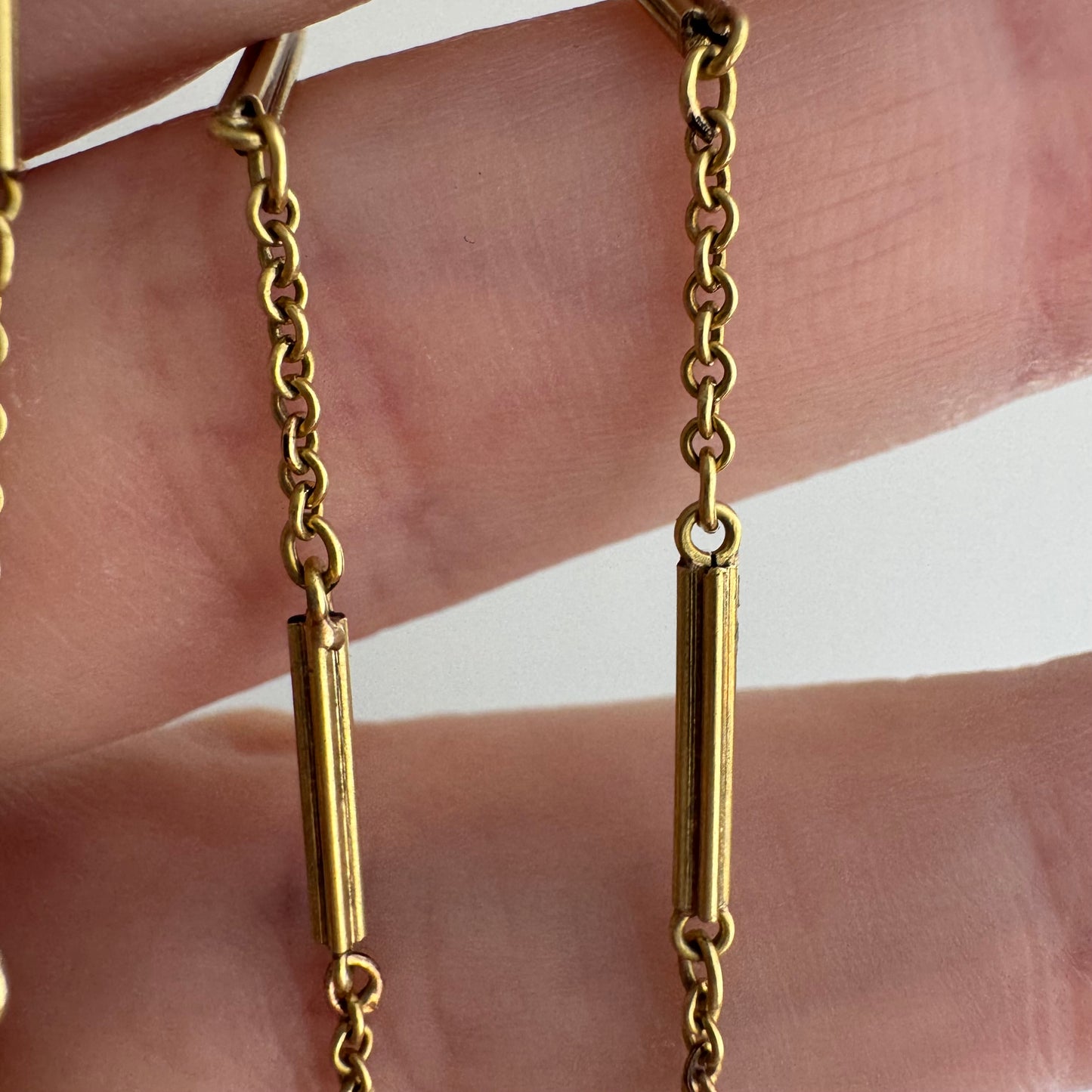 A N T I Q U E // time keeper / 10k yellow gold bar and cable watch chain / 12.25", 3g