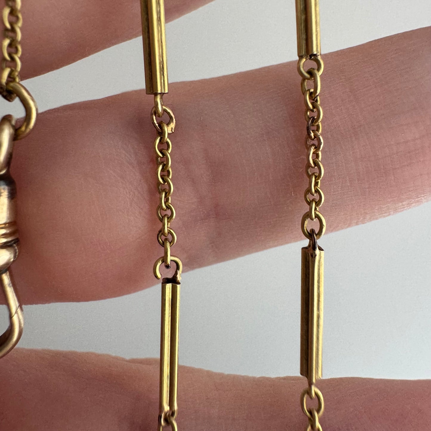 A N T I Q U E // time keeper / 10k yellow gold bar and cable watch chain / 12.25", 3g