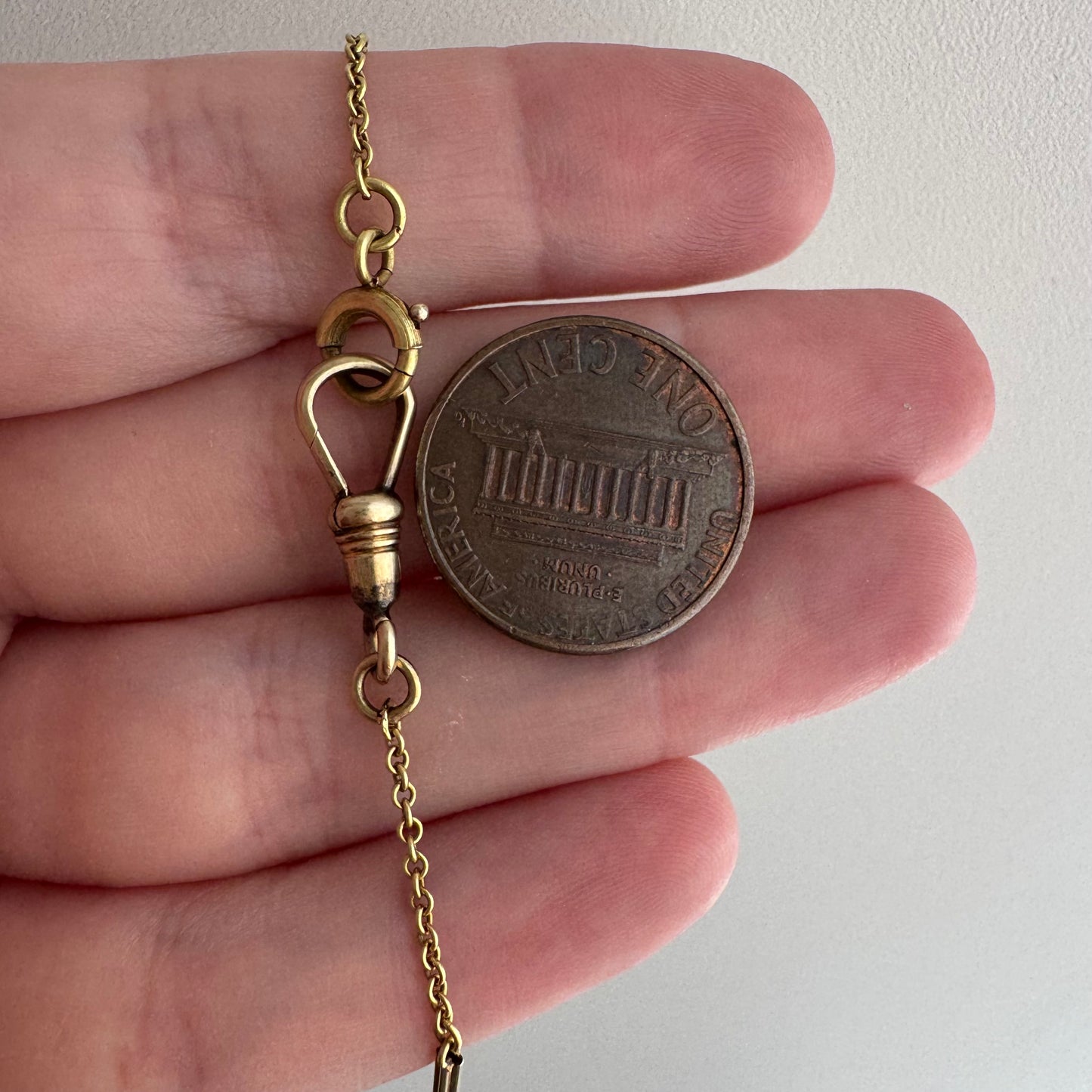 A N T I Q U E // time keeper / 10k yellow gold bar and cable watch chain / 12.25", 3g