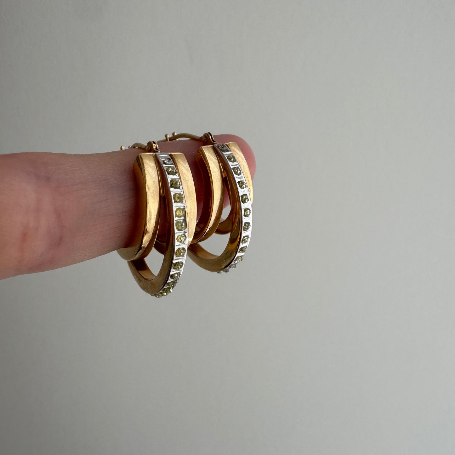 V I N T A G E // I see three / 14k yellow gold triple hoop with rough cut diamonds / hoop earrings