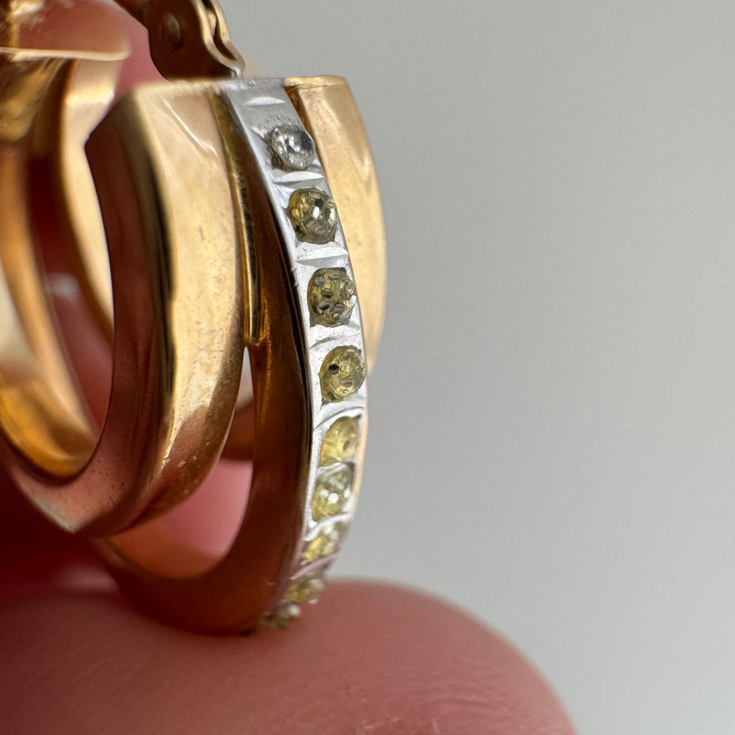 V I N T A G E // I see three / 14k yellow gold triple hoop with rough cut diamonds / hoop earrings