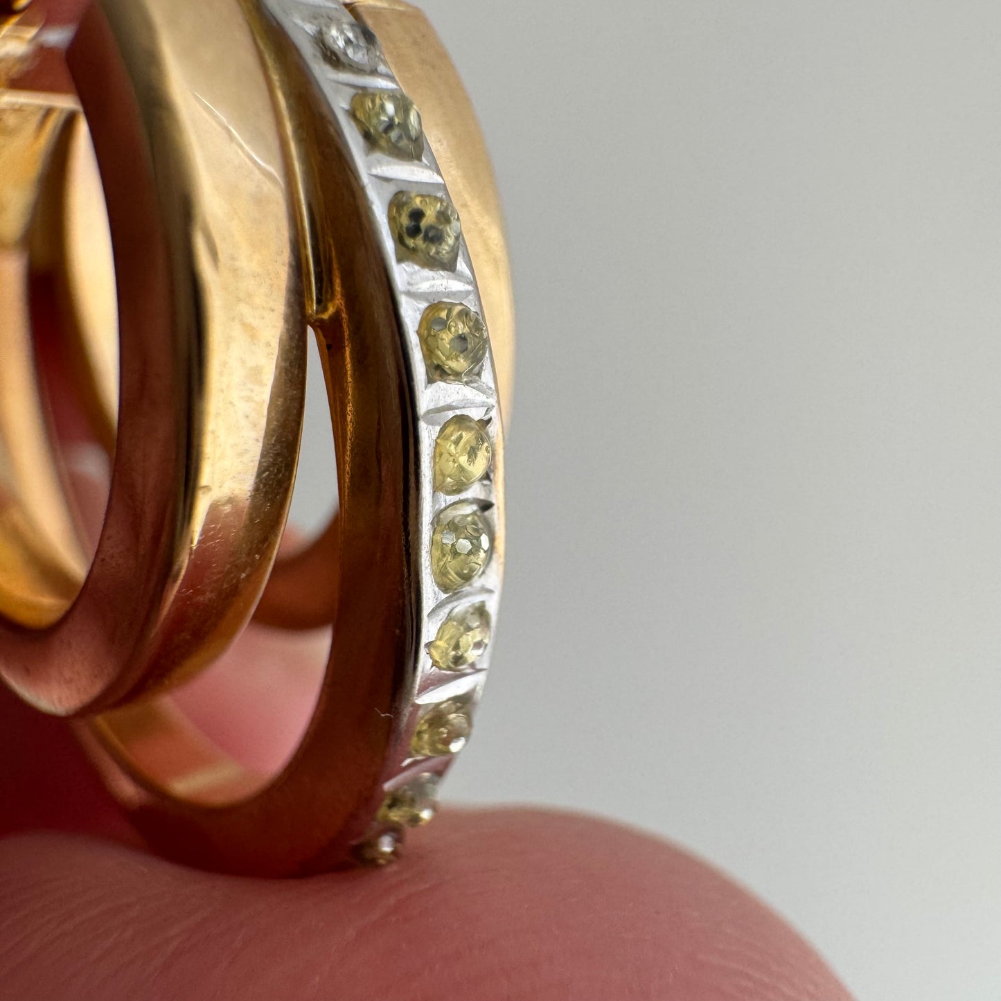 V I N T A G E // I see three / 14k yellow gold triple hoop with rough cut diamonds / hoop earrings