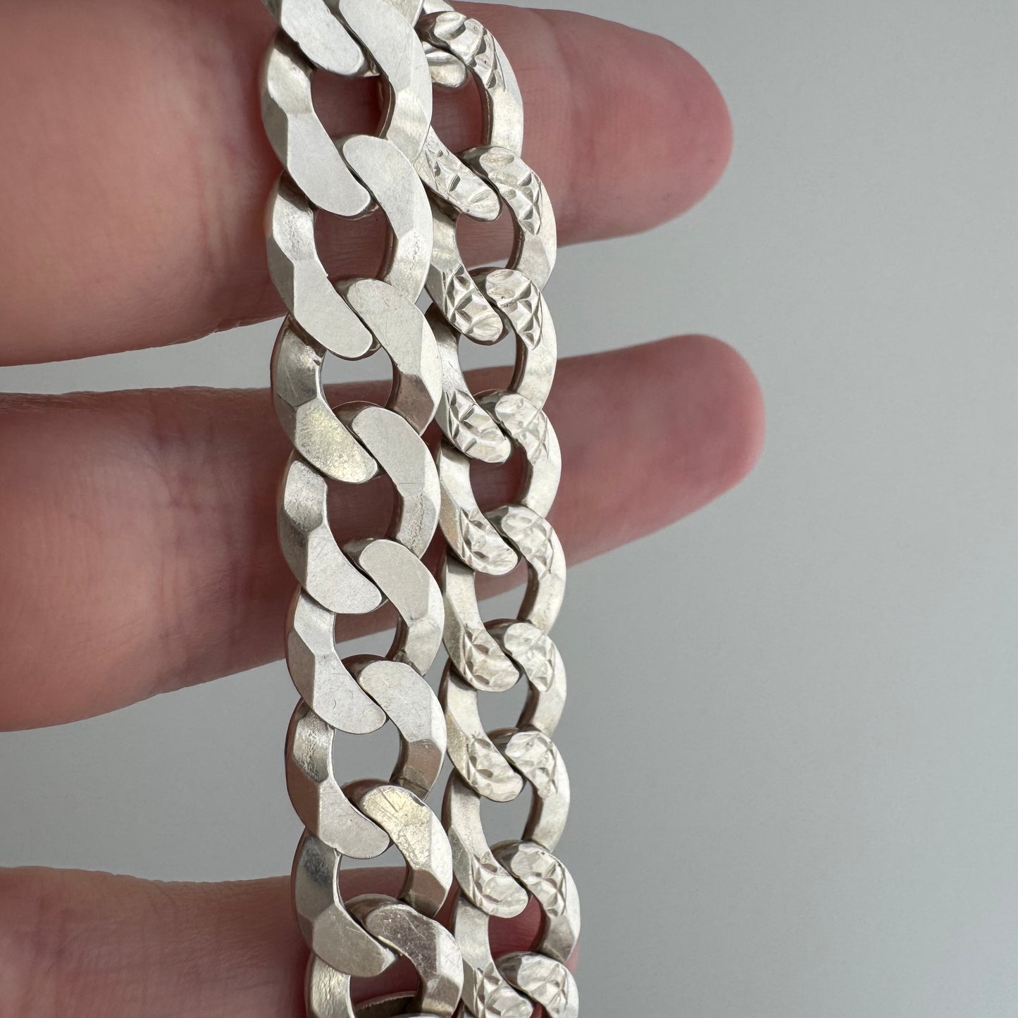 V I N T A G E // slinky links / sterling silver double sided flat wide curb chain bracelet / 8", 14.6g
