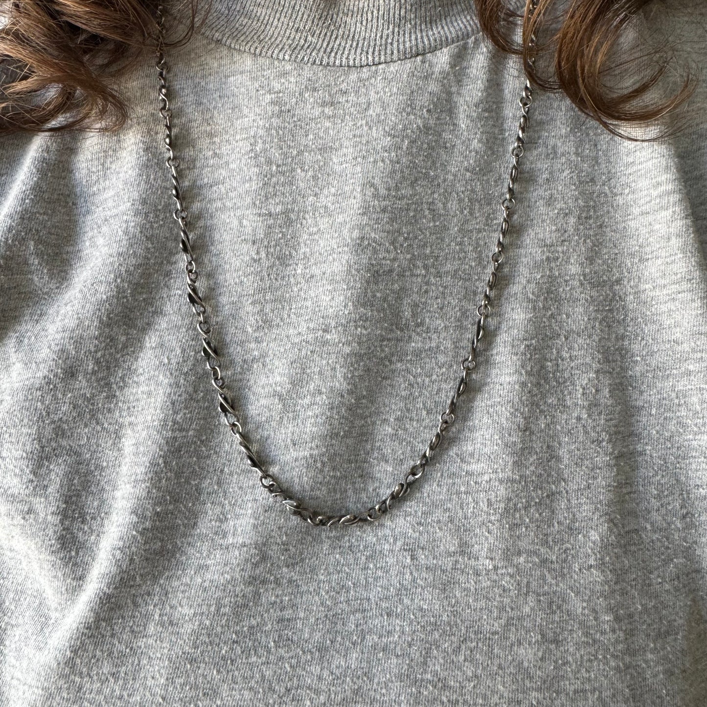 V I N T A G E // wearable vine / sterling silver ivy leaf fancy chain / 23.75", 14g