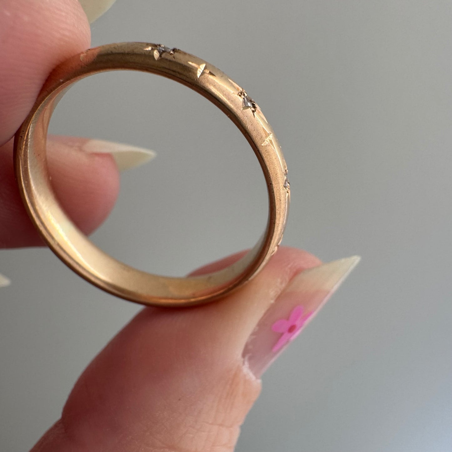 reimagined A N T I Q U E // star story / 14k donut band with three new star-set diamonds and engraved starbursts / size 10