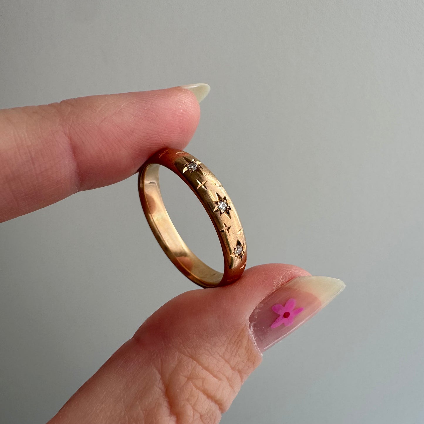 reimagined A N T I Q U E // star story / 14k donut band with three new star-set diamonds and engraved starbursts / size 10