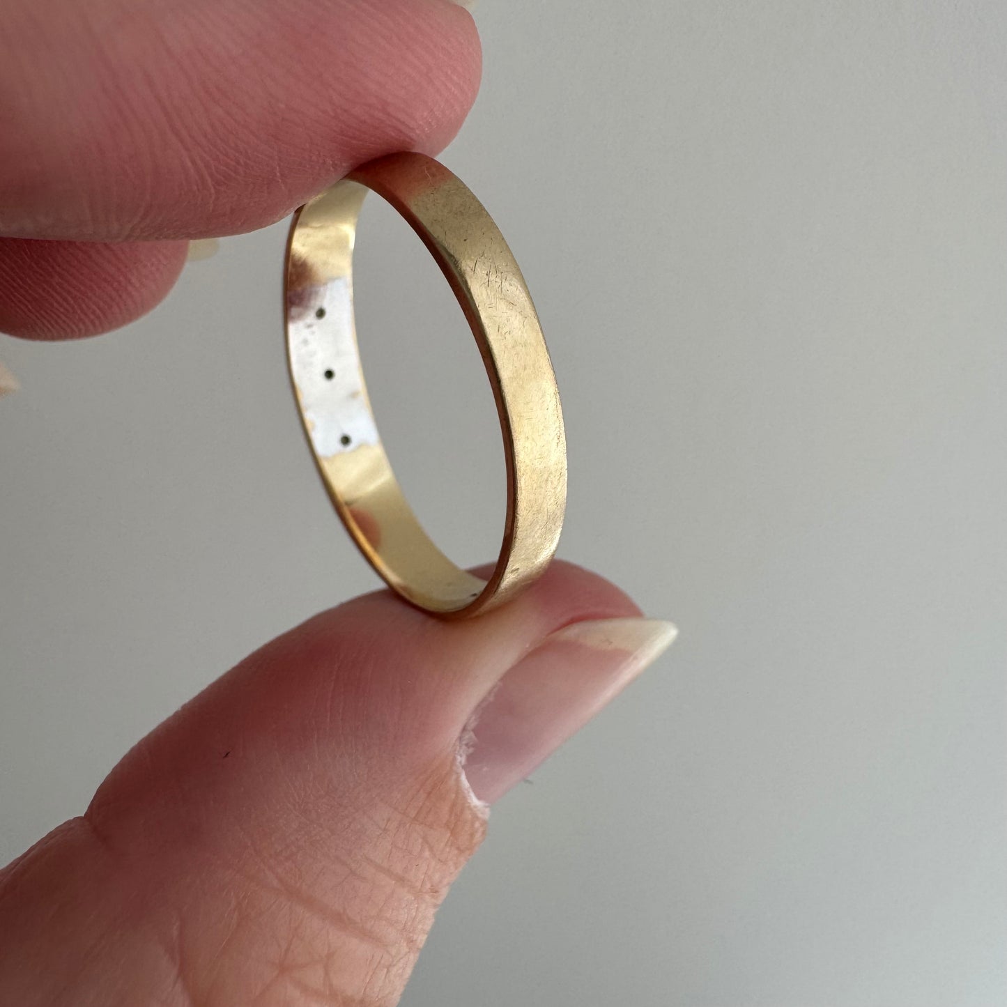 V I N T A G E // side eye trilogy / 10k and diamond trilogy band / size 10