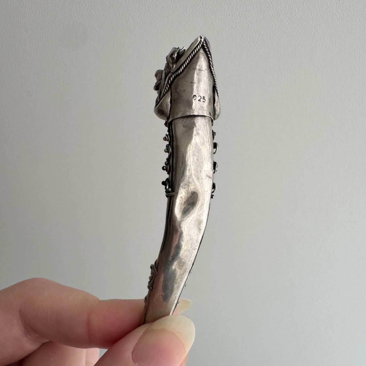 V I N T A G E // blowing smoke / sterling silver and garnet dragon / a functional pendant