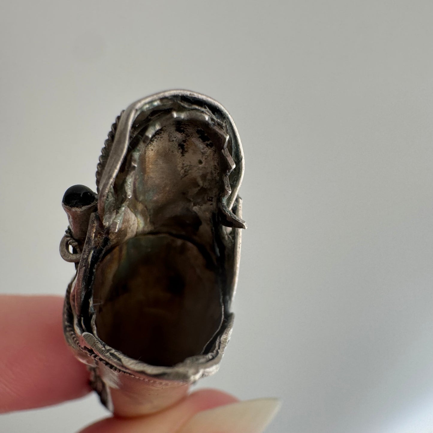 V I N T A G E // blowing smoke / sterling silver and garnet dragon / a functional pendant